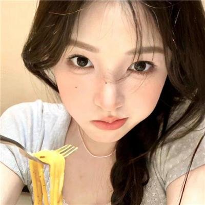 小犬与女孩